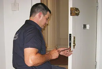 Locksmith Service Bethesda MD Bethesda, MD 301-857-0112 Locksmith Service Bethesda MD Bethesda, MD 301-857-0112 - locks-smith